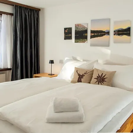 Casoja -lenzerheide Fuer 4 Personen Mit Privatem Jacuzzi Apartment