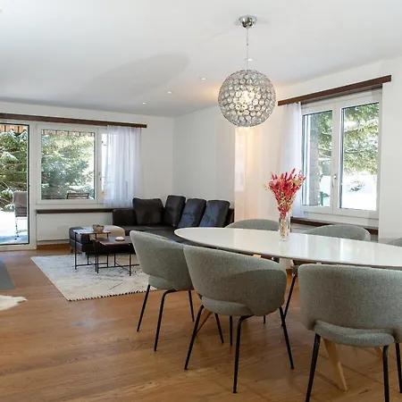 Casoja -lenzerheide Fuer 4 Personen Mit Privatem Jacuzzi